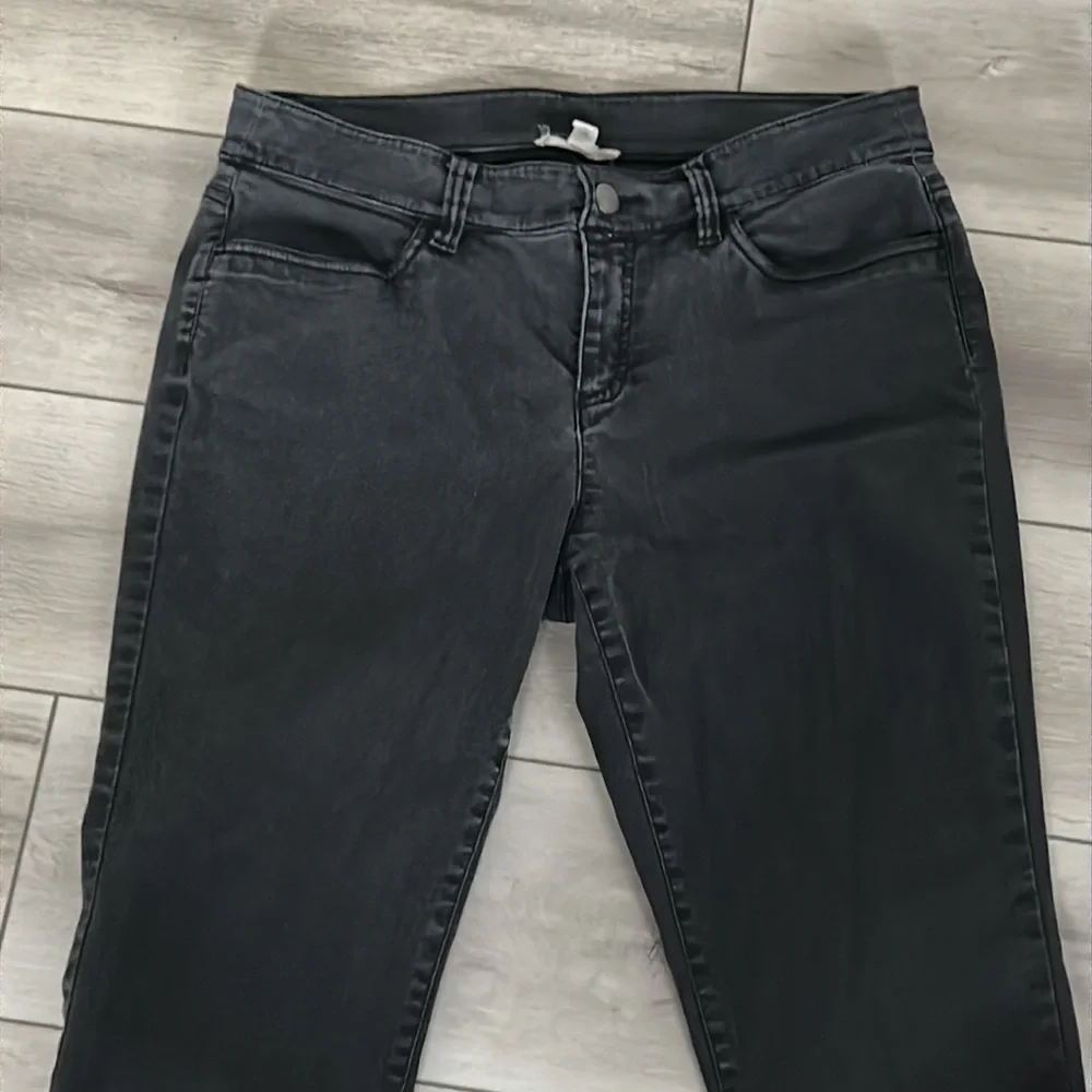 Eileen Fisher size 8 black skinny jeans organic cotton